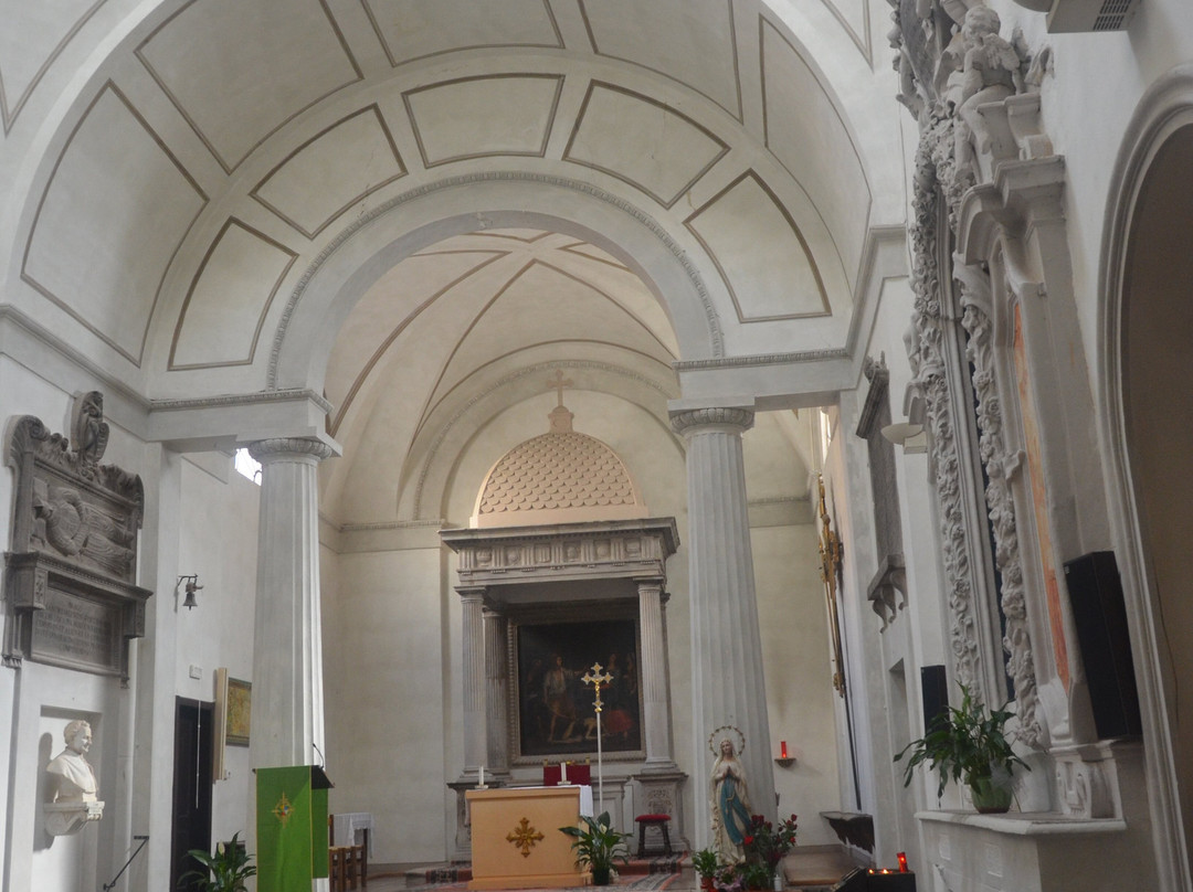 Chiesa di San Giovanni-Trevi必去景点