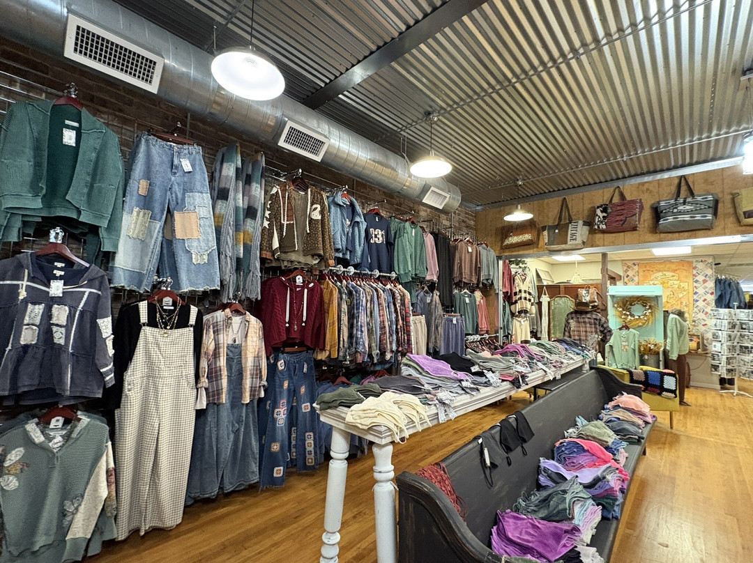 Cahoots-Crossville必去景点