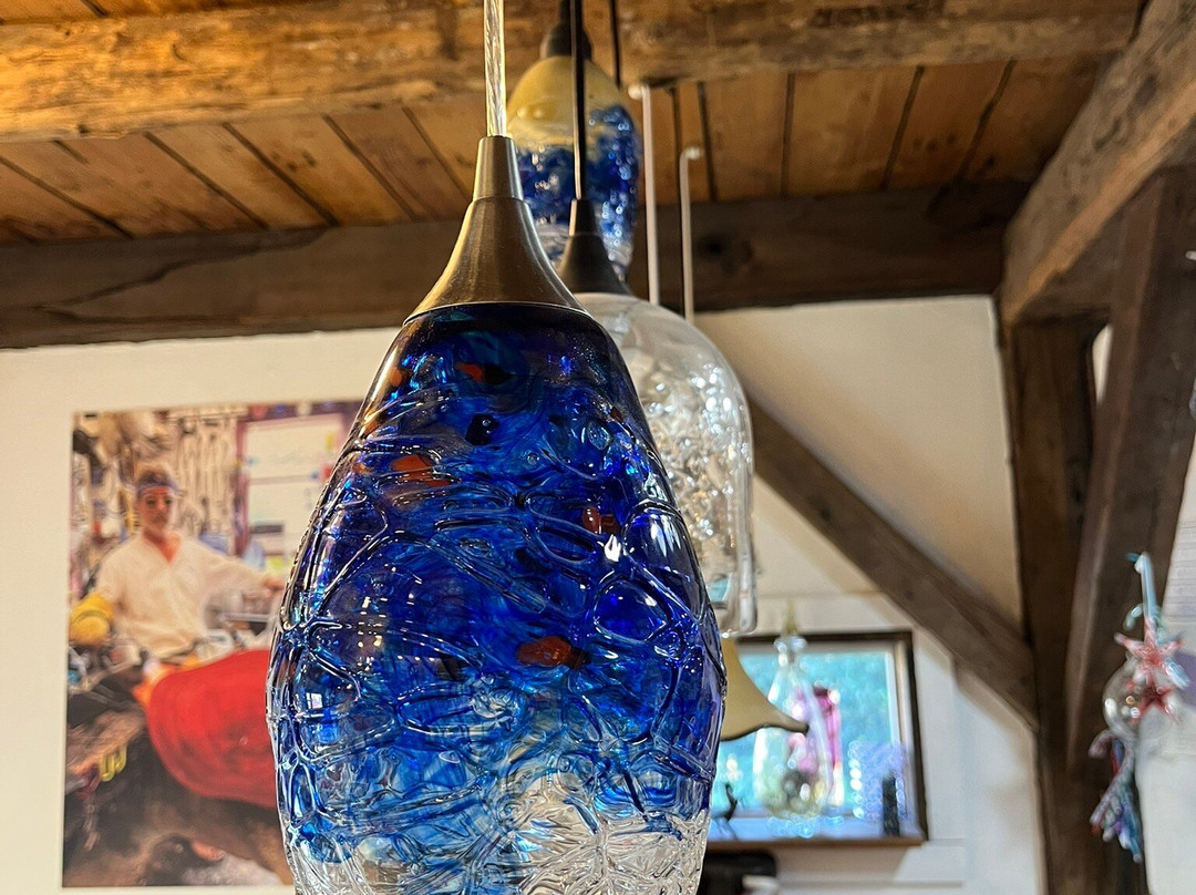 Cape Cod Art Glass by Michael Magyar-East Sandwich必去景点