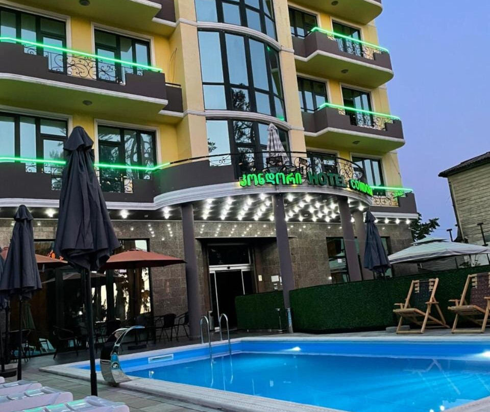 Hotel Condori