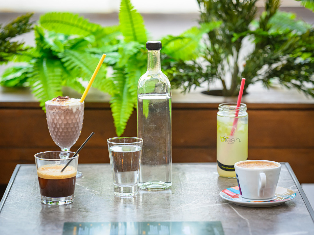 Dion Brunch & Coffee Society