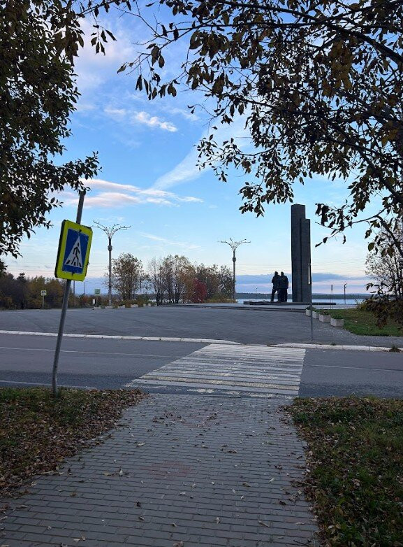 Lake Imandra-Monchegorsk必去景点