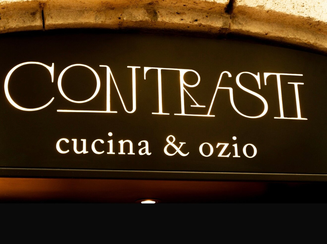 Contrasti