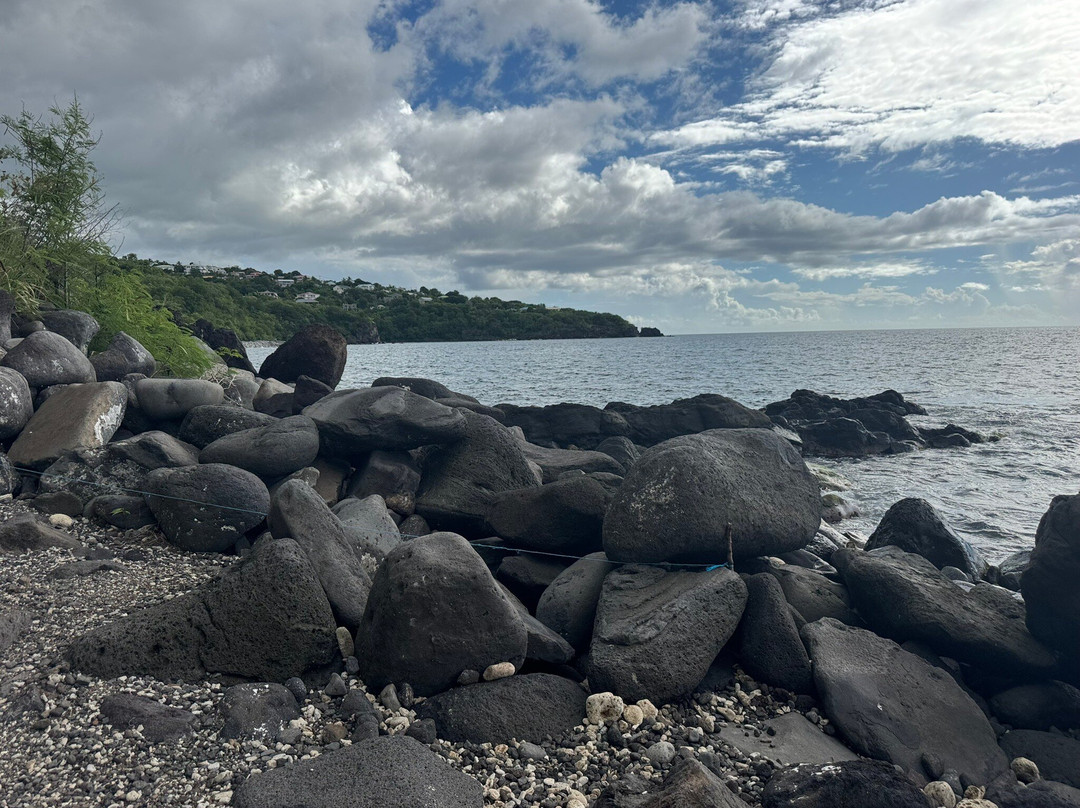 Les Bains de Thomas-Bouillante必去景点