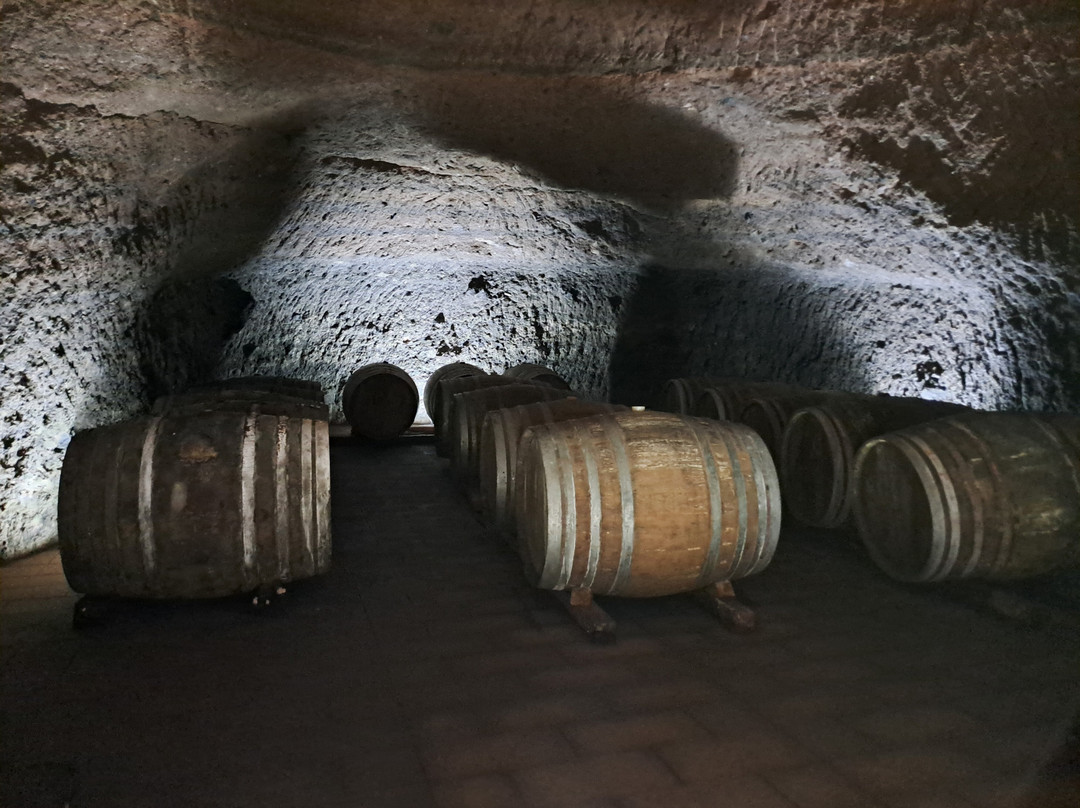 Carbone Vini-Melfi必去景点