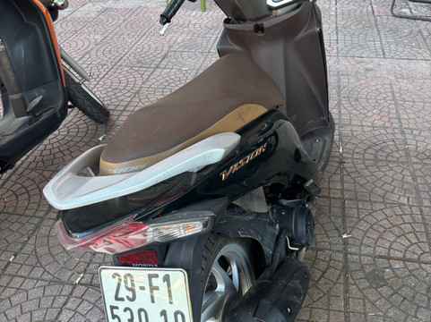 Nguyen Tu Motorbike Rental-Long Bien必去景点