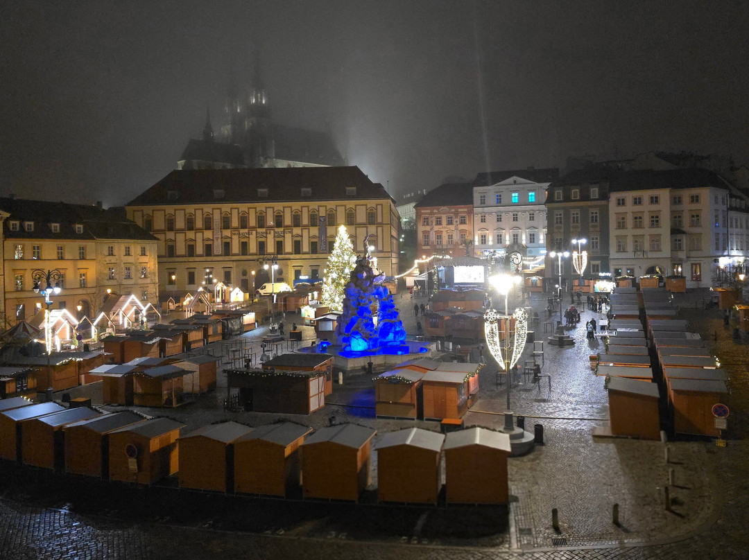 格兰子酒店主图