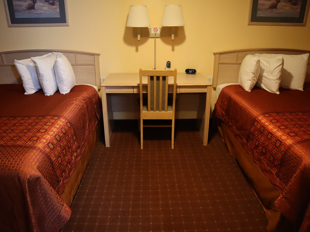 White Sands Motel主图