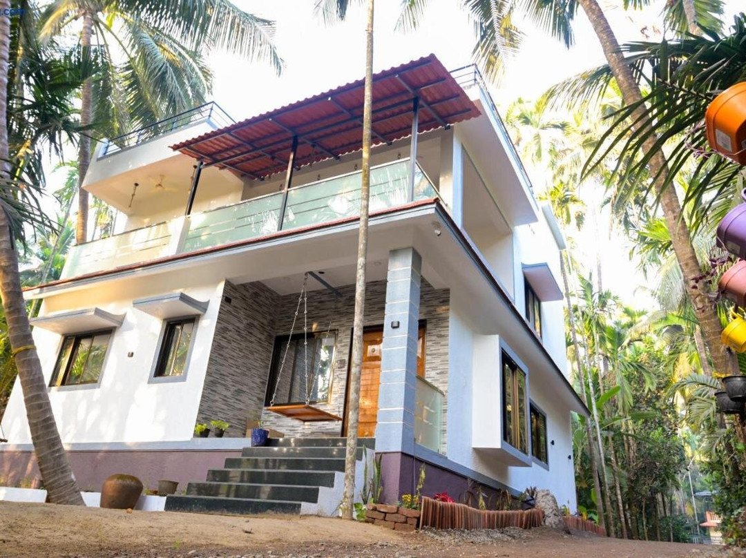 Chaul Holiday Villa