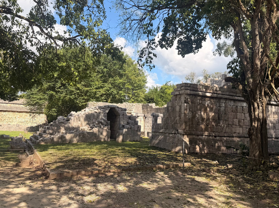 Tsukán Santuario de Vida-Piste必去景点