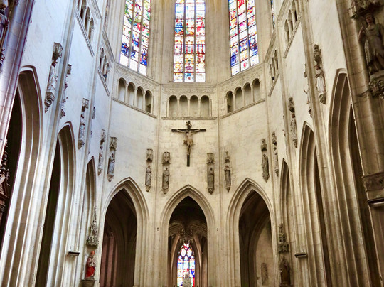 Eglise Notre-Dame-de-la-Tronchaye-莲蓬头必去景点