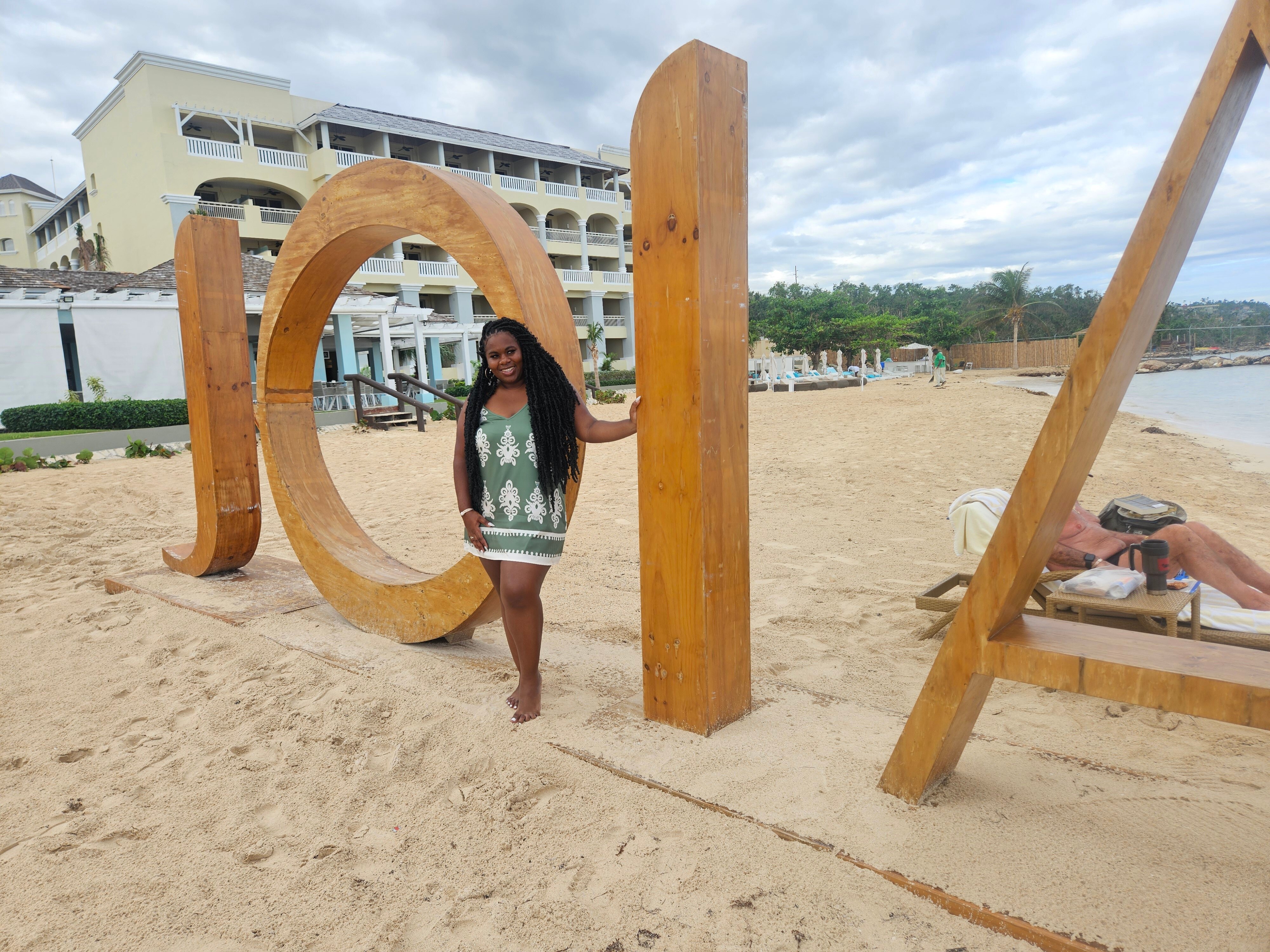 伊贝罗斯塔玫瑰厅全包大酒店-泳池