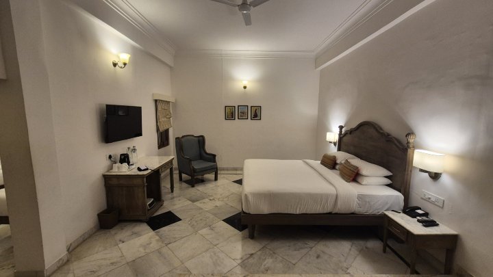 法塔赫精选拉姆普拉塔普宫酒店-客卧