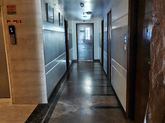 Mayflower Hotel主图