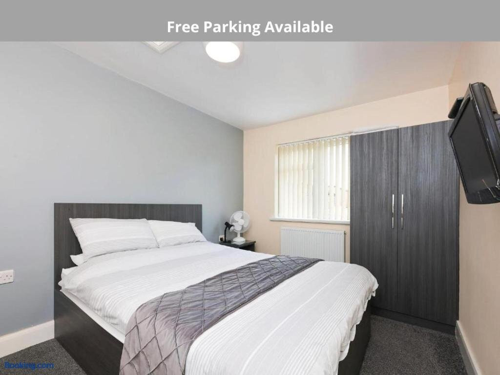 乌克斯桥酒店住宿-Oyo Honeycroft Lodge