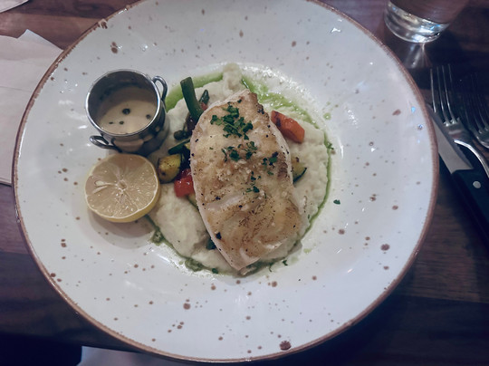 Lazy Dog Restaurant & Bar