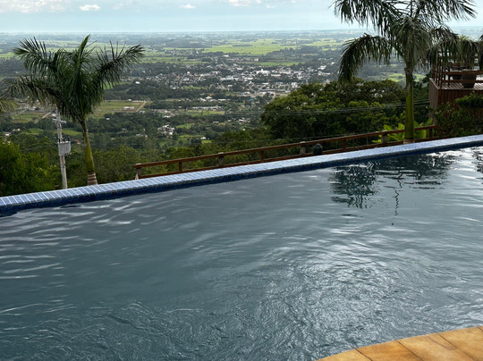 Discovery Canyon主图