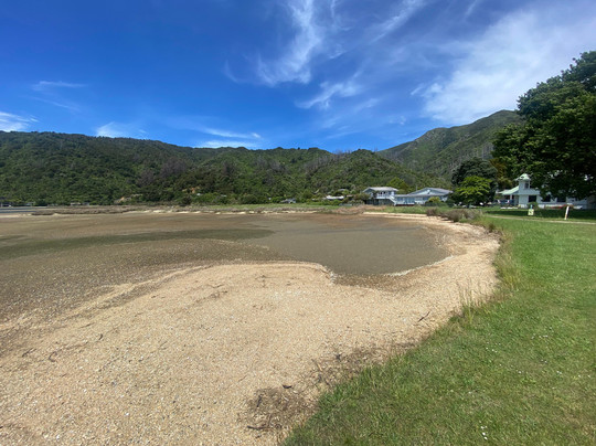 Queen Charlotte Drive-皮克顿必去景点