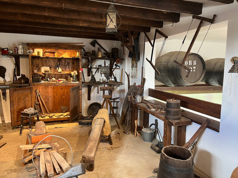 El Grifo - Museo del Vino-San Bartolome必去景点