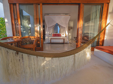 图卢姆海滩度假村主图