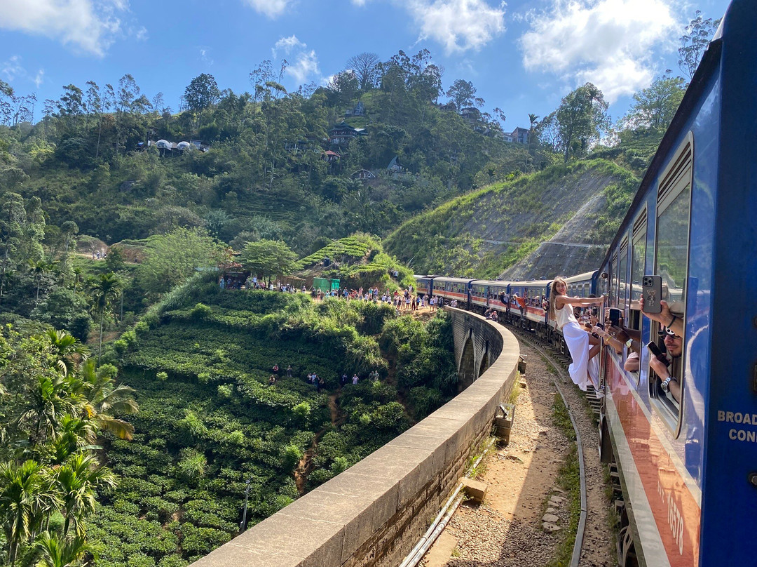 Charli Tours-亚洪加拉必去景点