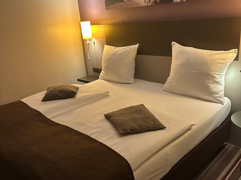 汉诺威机场假日酒店主图