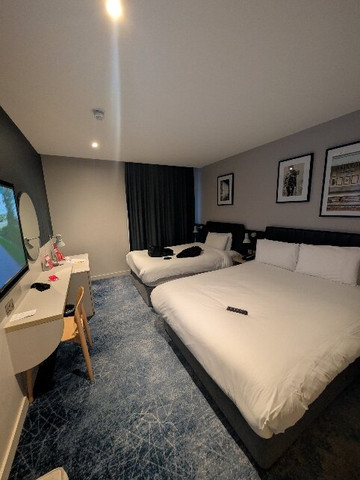 莱昂纳多布里斯托尔城酒店主图