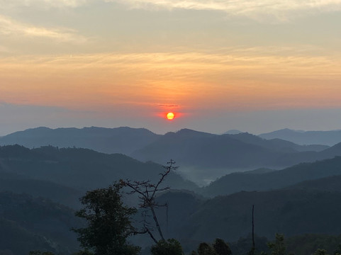 Into the Wild Laos-琅南塔必去景点
