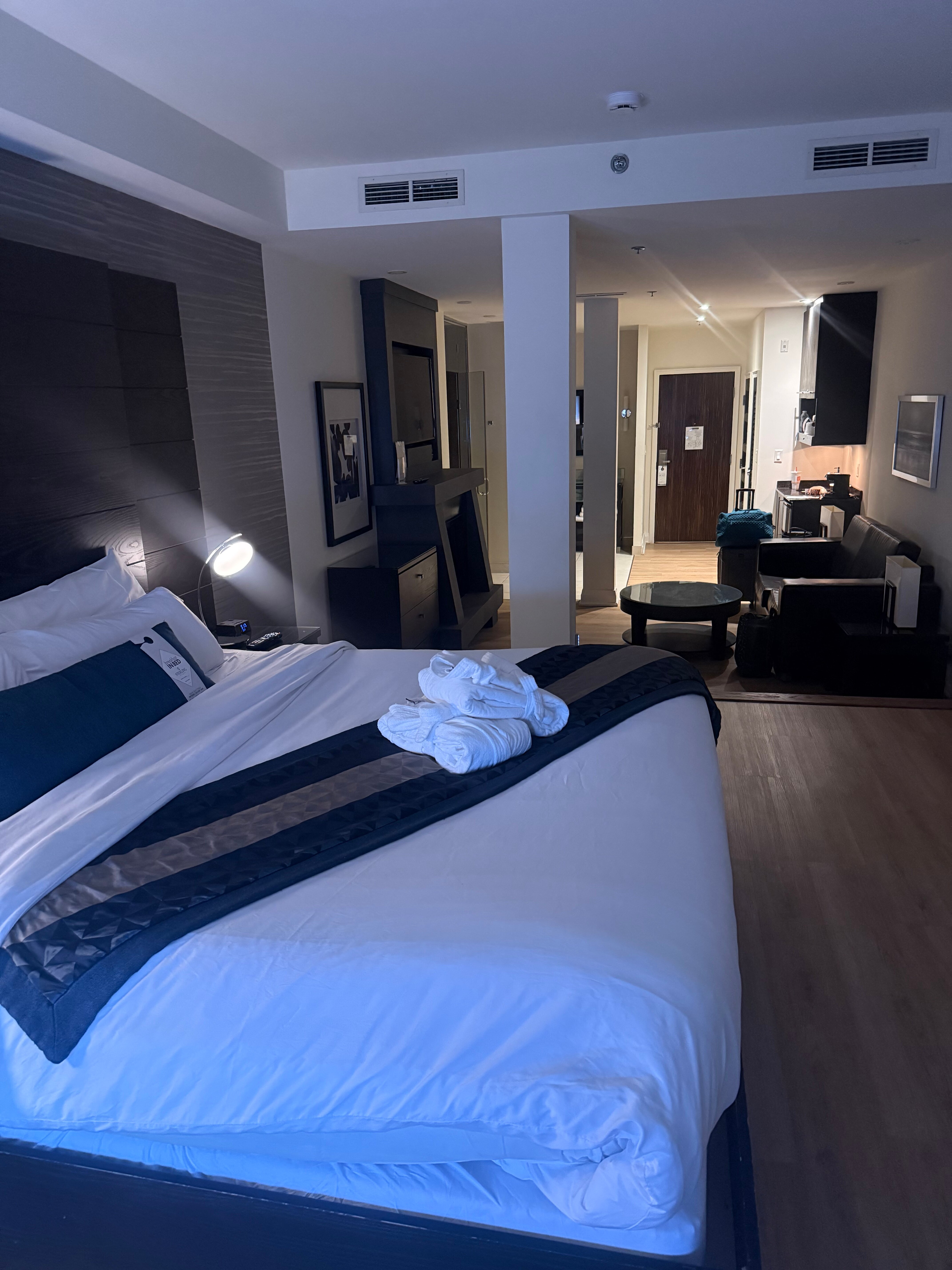 斯特林酒店及水疗中心-官方