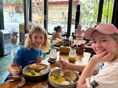 Olive Kitchen Khaosan