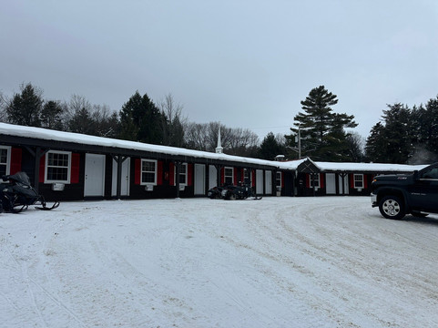 滨海号汽车旅馆主图