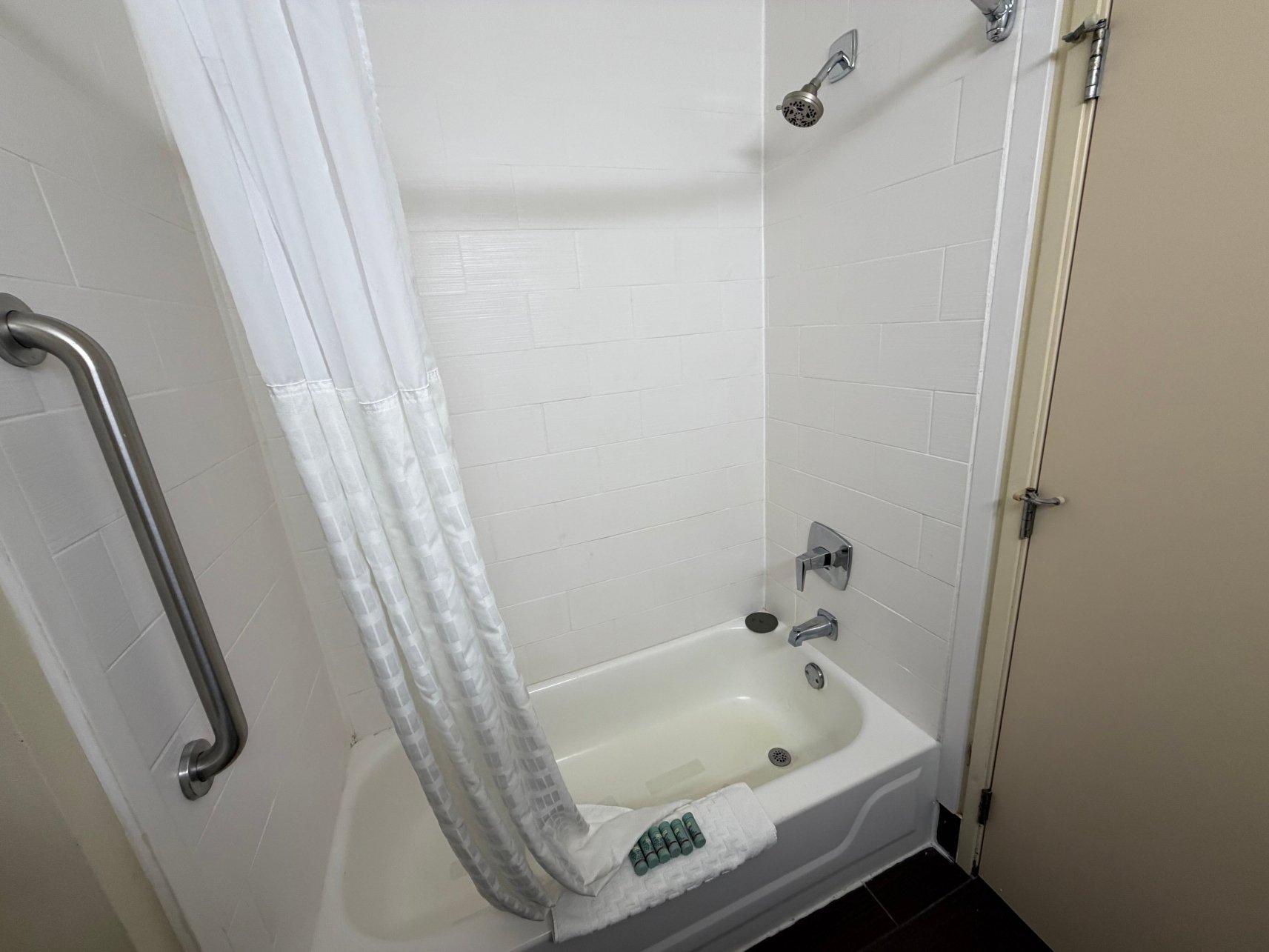 贝斯特韦斯特科科莫酒店-浴室