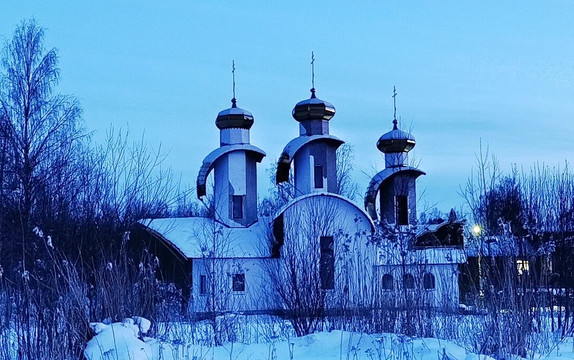 Nikolaya Chudotvortsa Church-Lodeynoye Pole必去景点