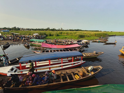 Lac Nokoue-Ganvie必去景点