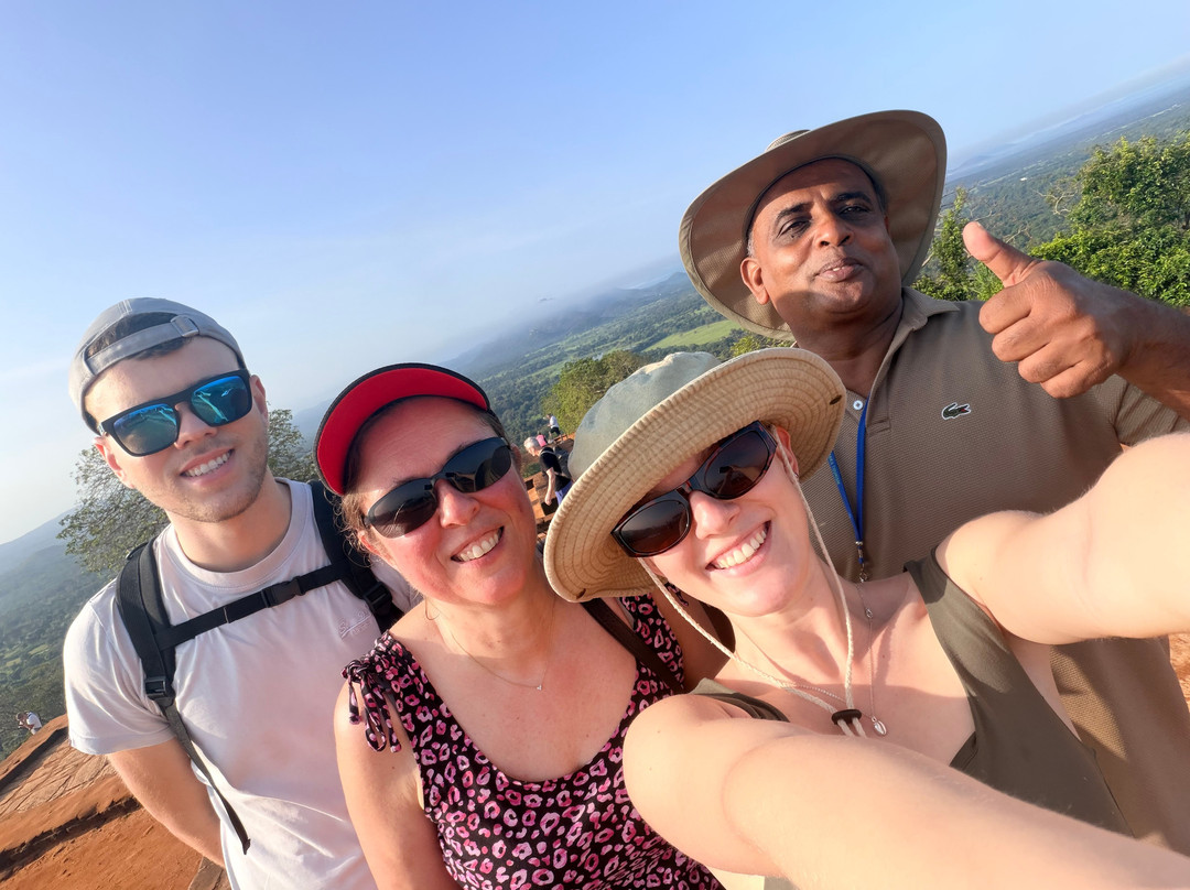 Ceylon D Tours-加勒必去景点