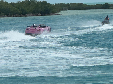 蓝色避风港度假村 - 全包主图