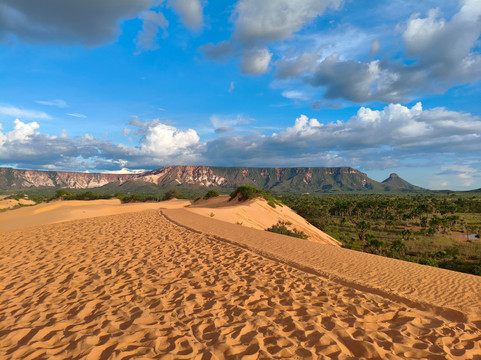JALAPOEIROS ECOTOUR-Mateiros必去景点