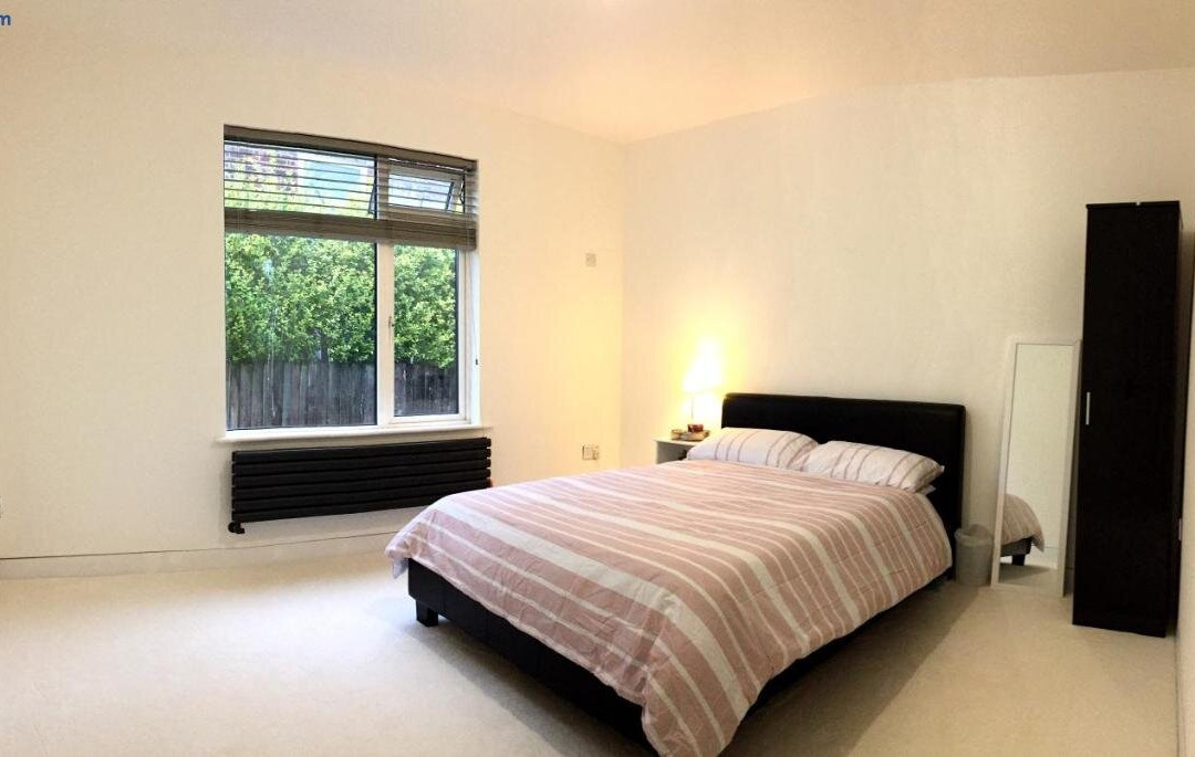 Double Bedroom, Kings Lynn, New Renovated Bathroom