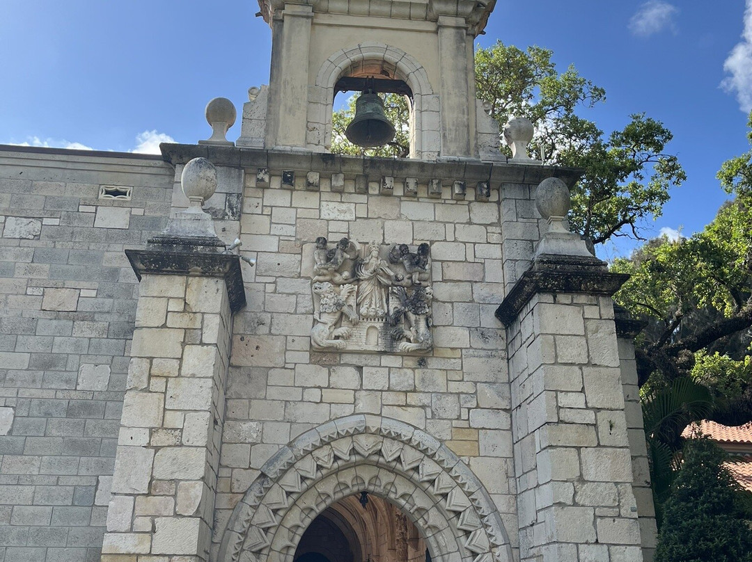The Ancient Spanish Monastery-北迈阿密海滩必去景点
