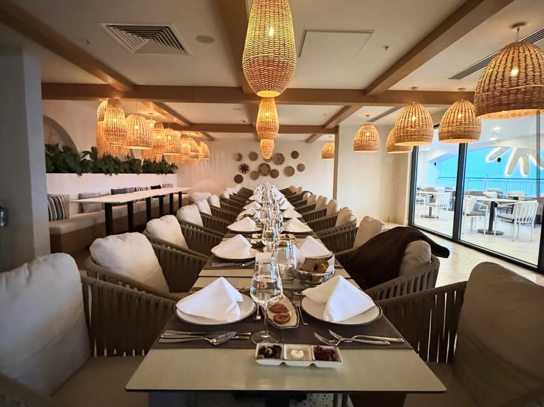 Arcanus Hotels Trendline Side