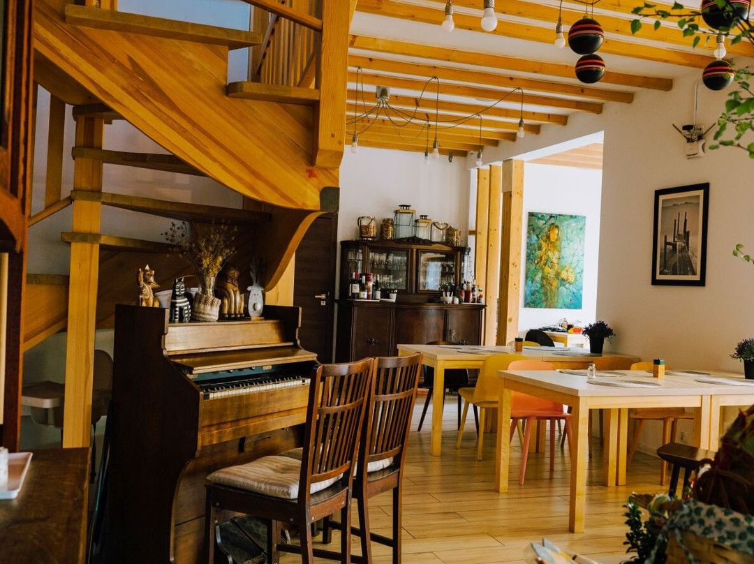 马祖拉契旅馆主图