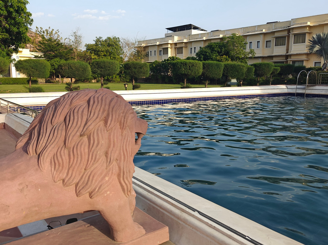 斋浦尔拉吉巴格宫酒店主图