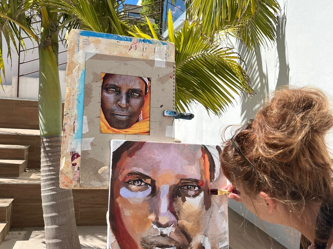 La Luce Paintings-Conil de la Frontera必去景点