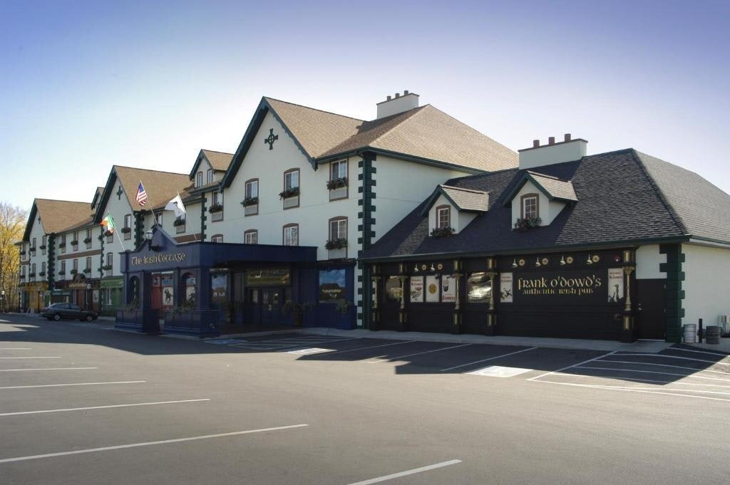 伊利诺伊州酒店住宿-Irish Cottage Inn & Suites