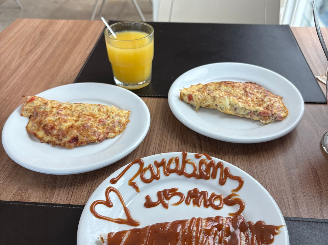 微风海滩酒店主图