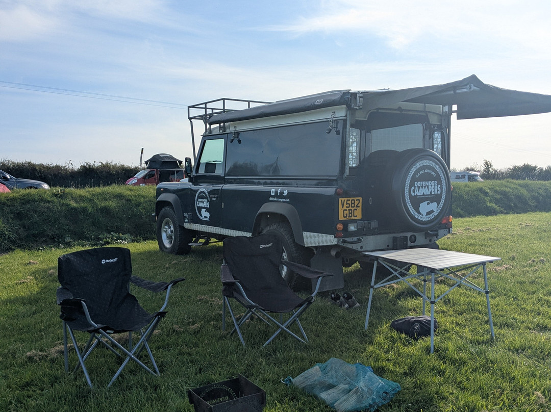 Defender Campers-West Buckland必去景点