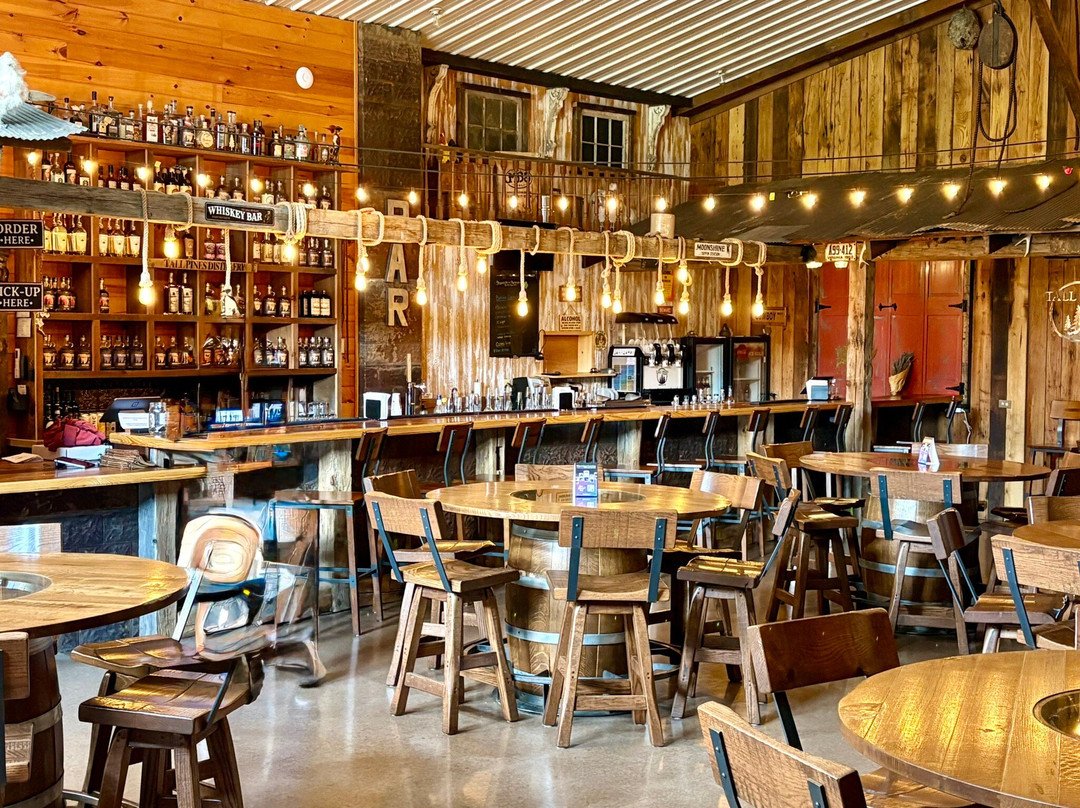 Tall Pines Distillery-Salisbury必去景点