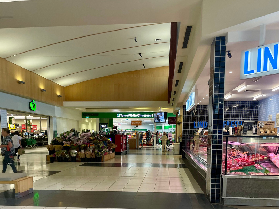 Benton's Square Shopping Centre-莫宁顿必去景点