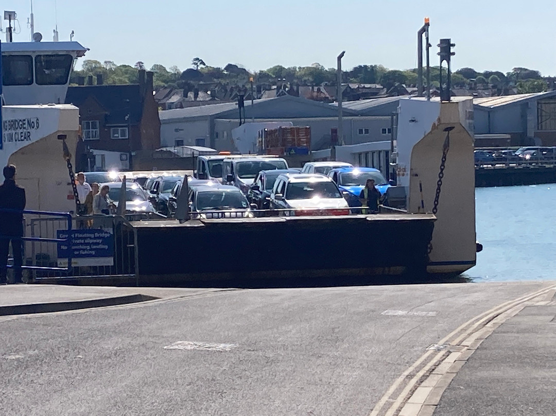 Cowes Floating Bridge-考兹必去景点