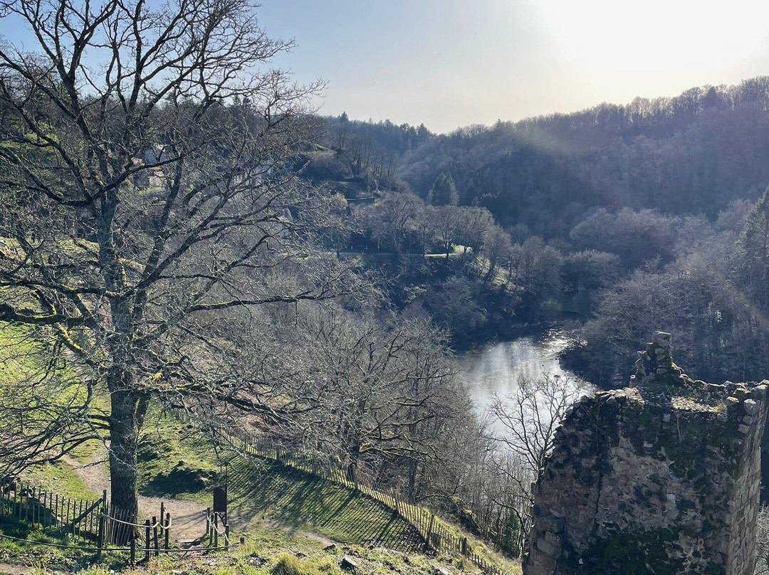Château de Crozant-Crozant必去景点